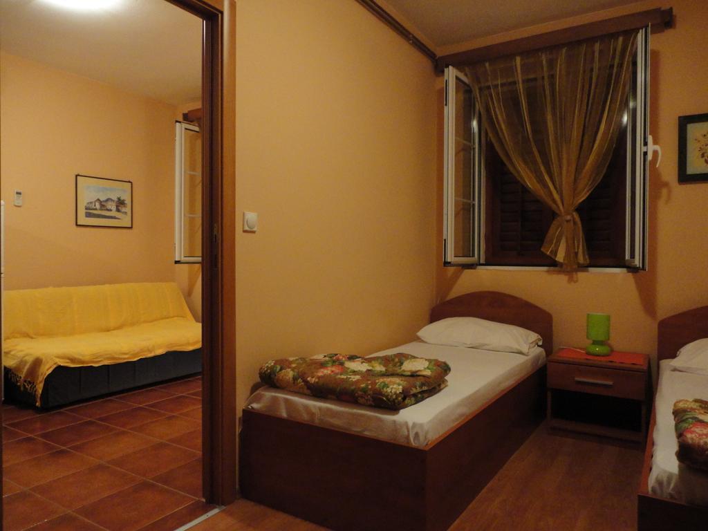 Apartment Danka Μπούντβα Δωμάτιο φωτογραφία